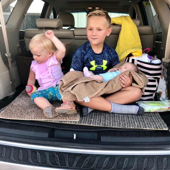 Meet your Posher, Amy - Picture 1 of 1